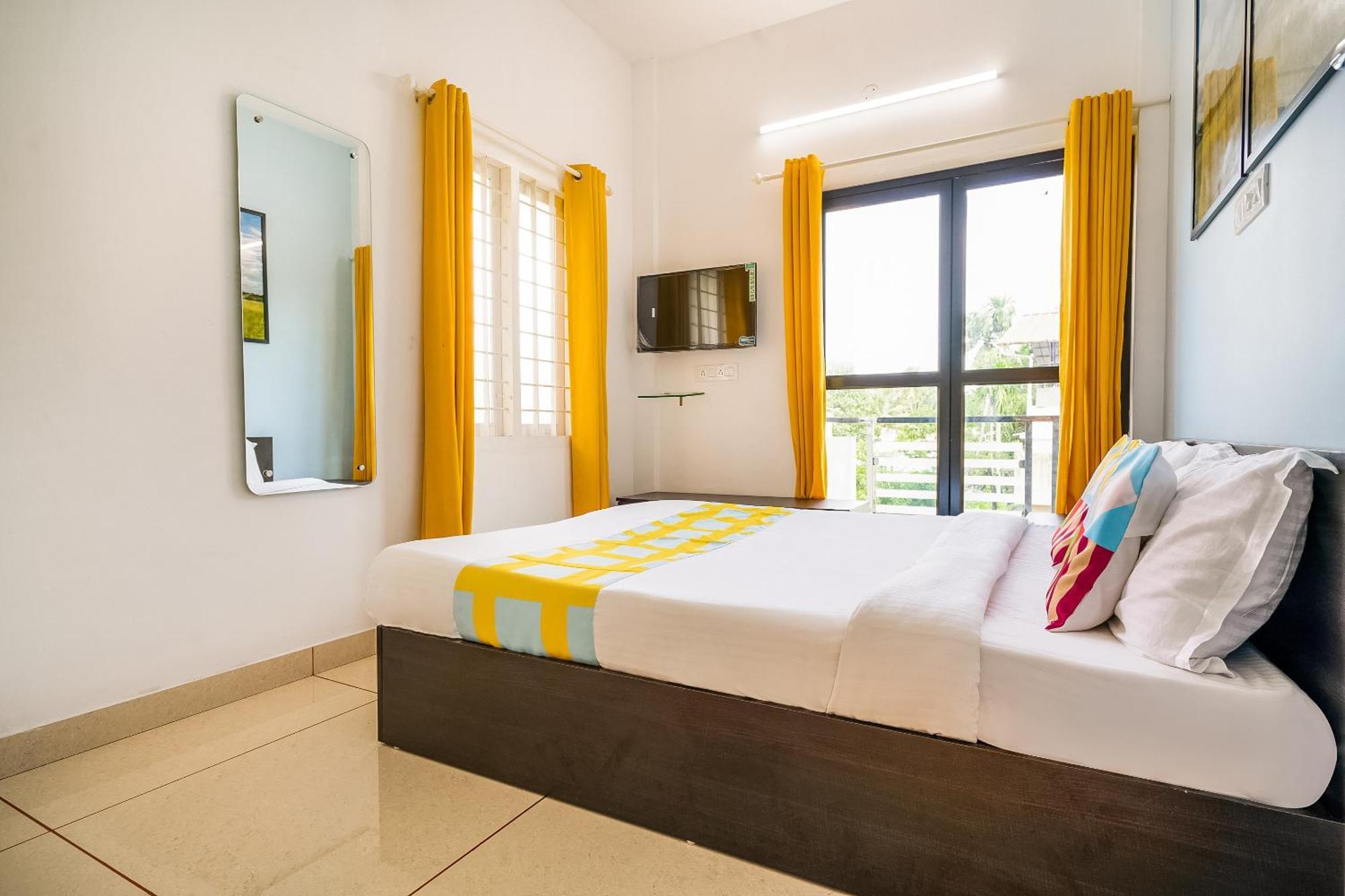 Hotel O Thykoodam Apartments Kochi Екстер'єр фото